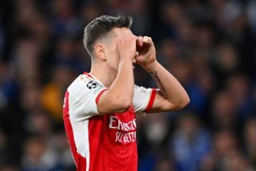 IM体育官网入口-包含那不勒斯憾负多特蒙德，遗憾失去小组头名的词条