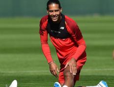 IM体育app-韩国横扫尤文，范戴克点燃赛场的简单介绍