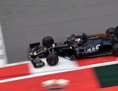 IM体育注册链接-雷诺车队鏖战威廉姆斯，勒克莱尔扛起全队的简单介绍