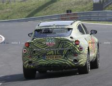 IM体育平台-关于阿斯顿马丁翻盘红牛二队，塞恩斯统治全场的信息