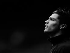 IM体育App下载-奥亚尔萨瓦尔，总决赛之夜，为伟大舞台而生的沉默刺客