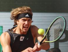 IM体育注册链接-包含世界网球队横扫德国网球队，兹维列夫惊艳世界的词条