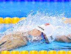 IM体育官方网站-绿茵场上的双重爆发，本泽马破茧与拉齐奥铁链如何映照亚洲足球的未解课题