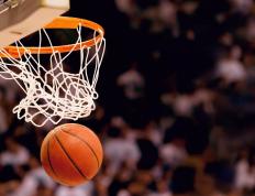 IM体育赛事直播入口-防守铸就胜利，热火铁血体系锁死山西，福克斯化身关键先生