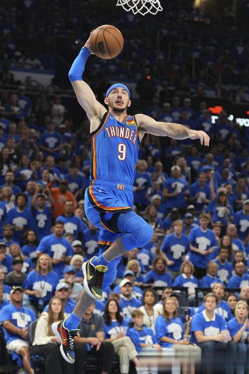 IM体育官方网站-包含热火B队轻取雄鹿,卡鲁索统治全场的词条