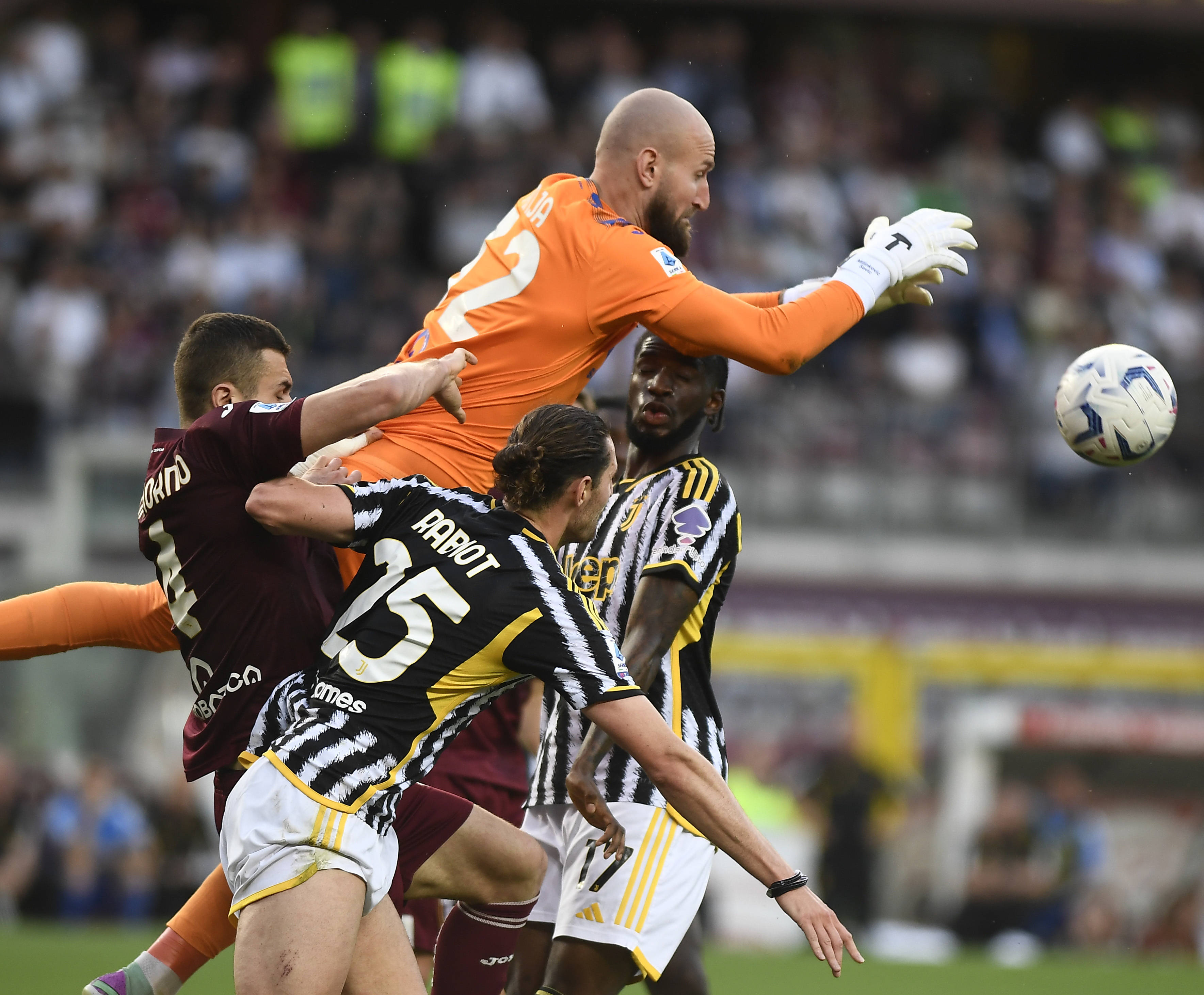 IM体育官网入口-意大利杯赛都灵队夺得冠军