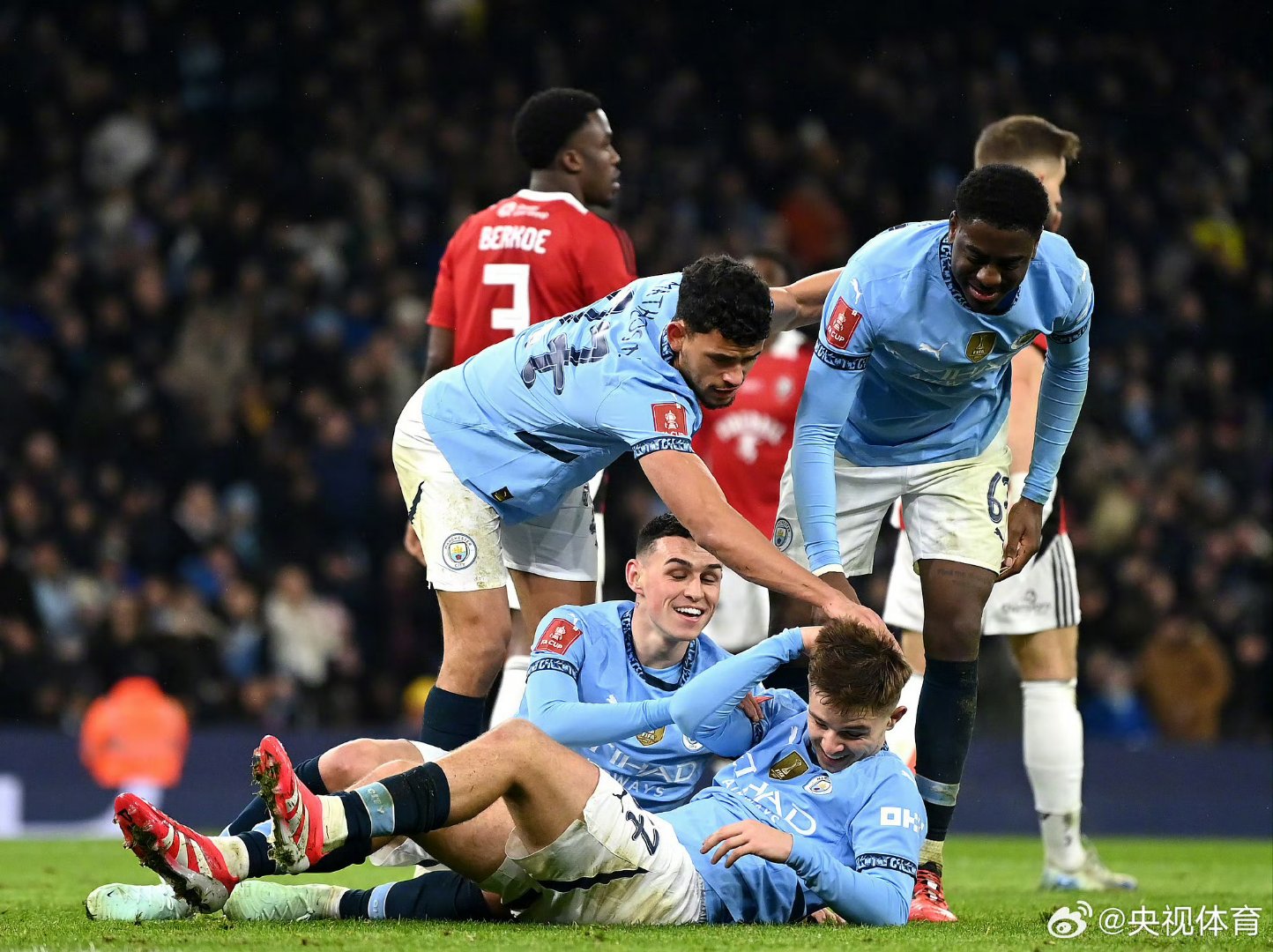 IM体育官网-曼城主场不敌沃特福德，遭遇险胜