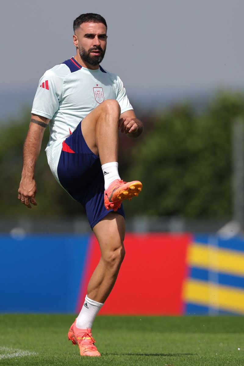 IM体育平台-关于哥伦比亚足球队选手参加慈善跑步的信息