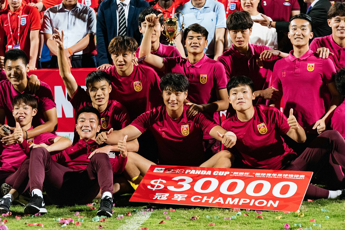 IM体育网页版登录入口-包含争相拼抢积分榜前列，各队拼尽全力争取胜利的词条