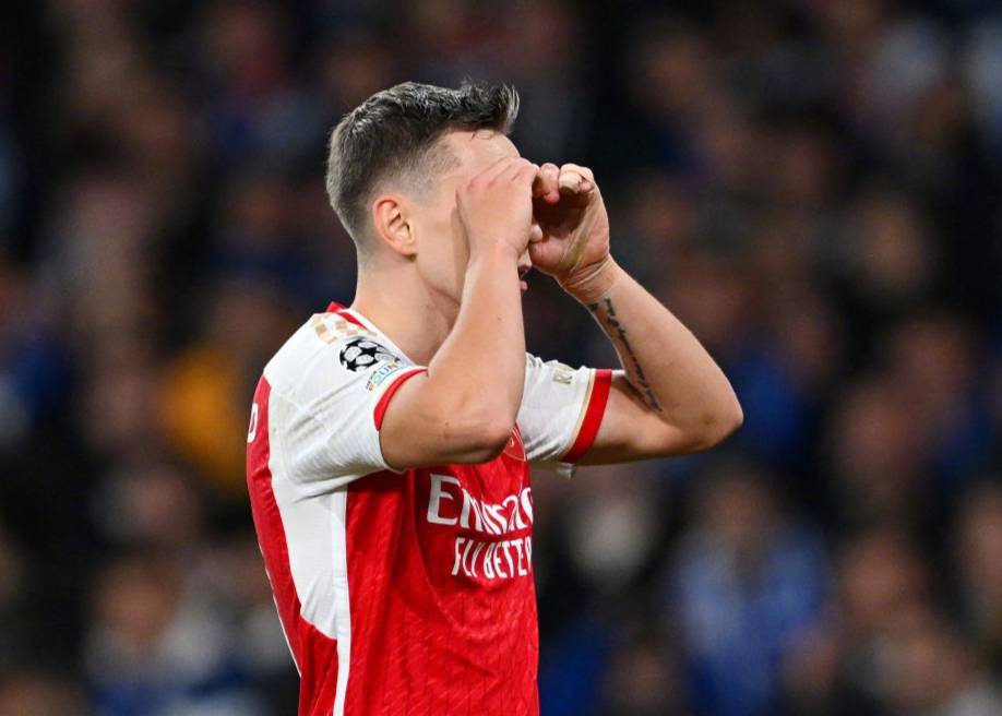 IM体育官网入口-包含那不勒斯憾负多特蒙德，遗憾失去小组头名的词条