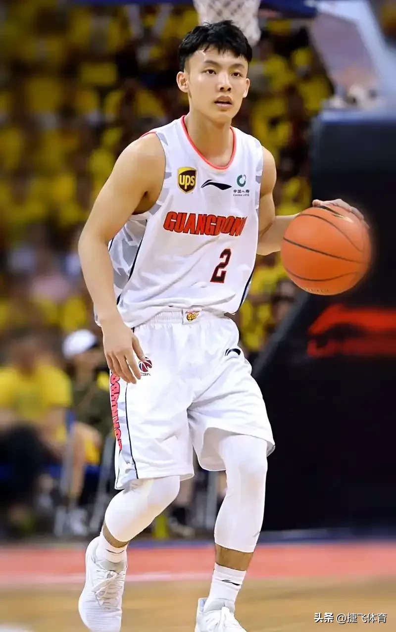 IM体育官方网-包含江苏队轻取广东队,西亚卡姆高光表现的词条