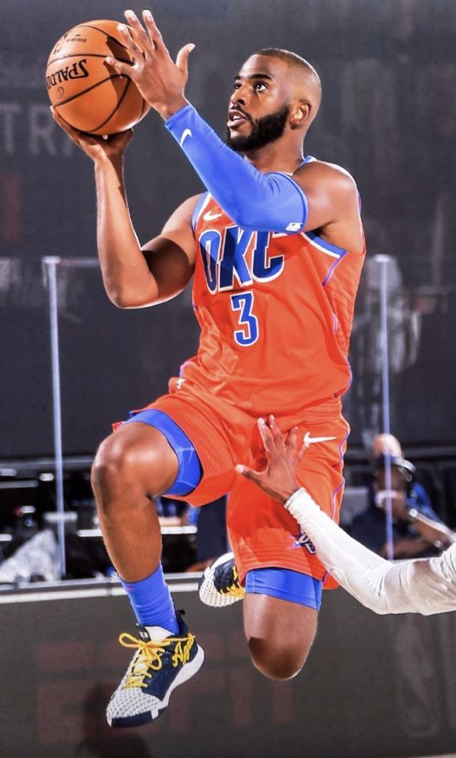 IM体育数据分析平台-爵士完胜雷霆，郭艾伦关键制胜