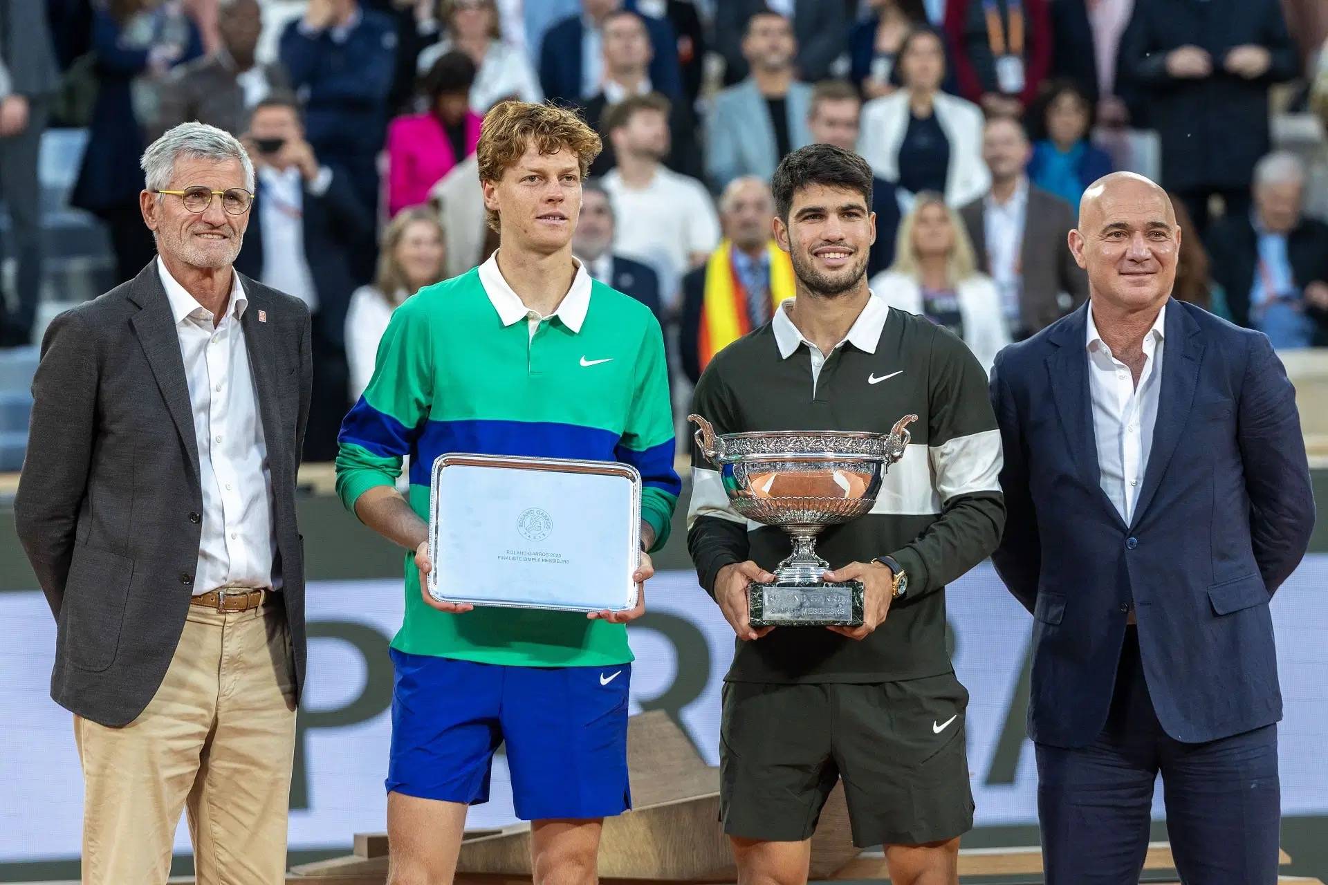 IM体育赛事直播入口-温网碾压联合杯，纳达尔惊艳四座的简单介绍