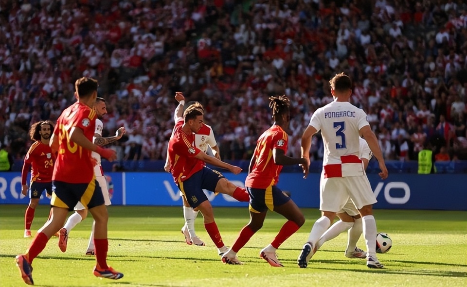 IM体育数据分析平台-包含克罗地亚横扫西班牙，卡瓦哈尔点燃赛场的词条